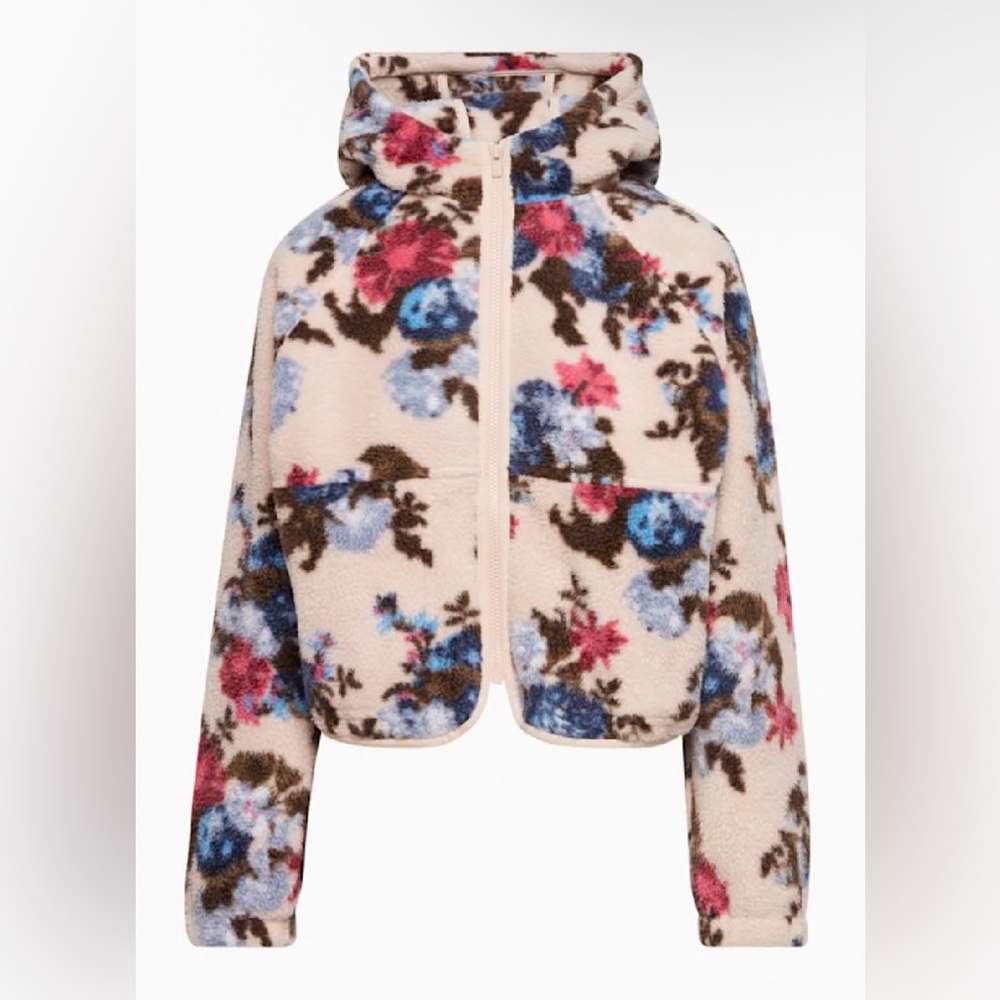 Aritzia Tundra Zip-up
